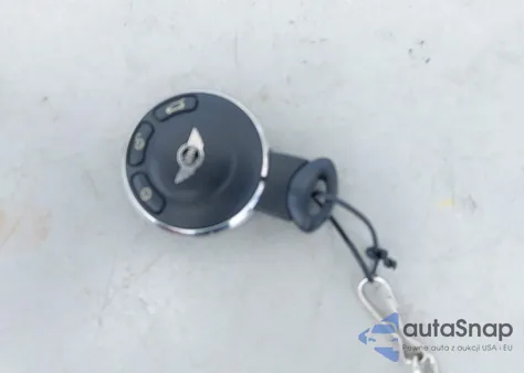 2009 Mini Cooper из США, поврежденный, VIN WMWMF33599TT69778